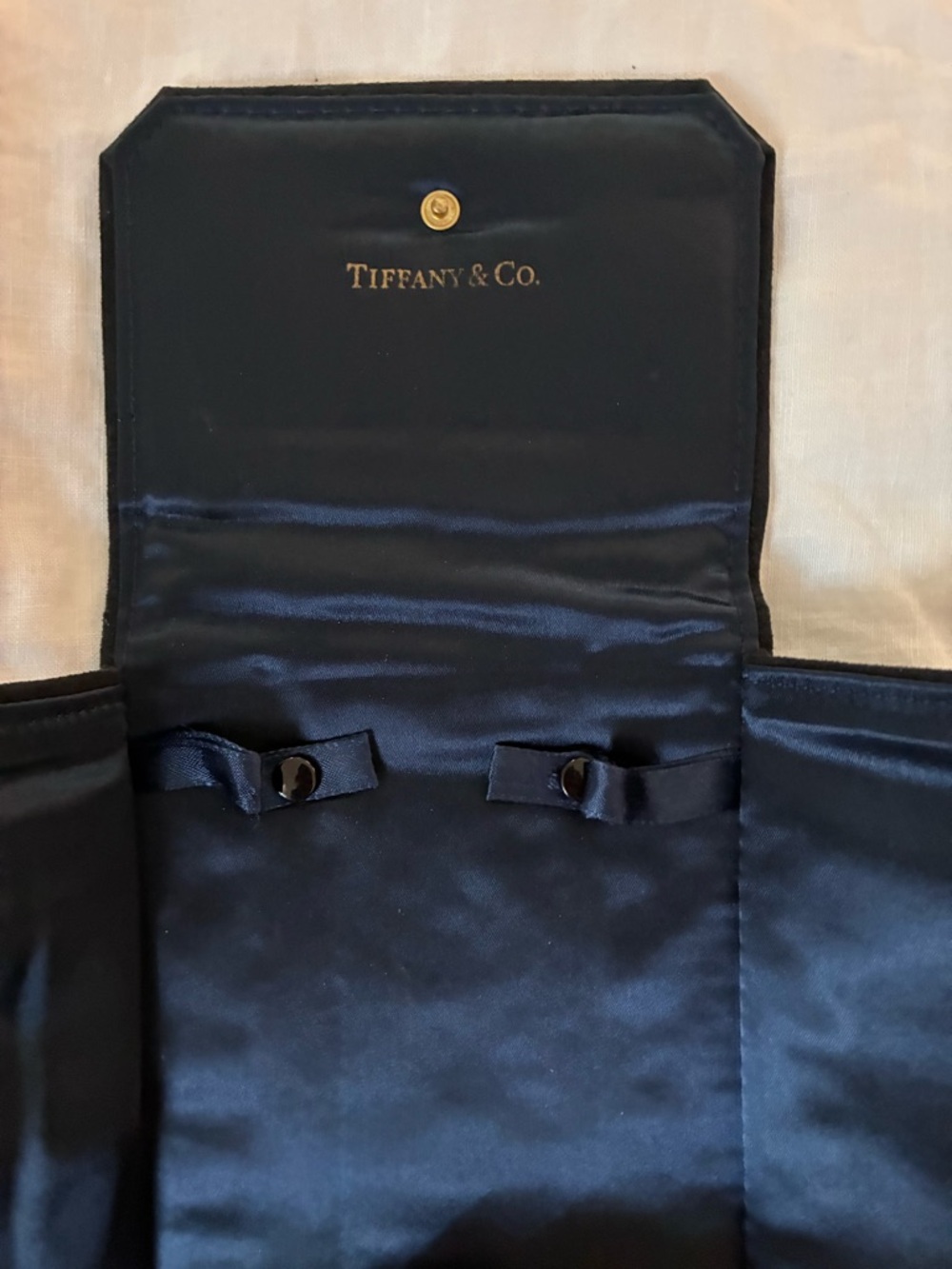 Tiffany & Co. Navy Satin Necklace display/carrier